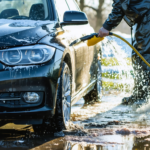découvrez pourquoi le nettoyage post-hiver est crucial pour protéger votre voiture et prolongez sa durée de vie grâce à notre guide essentiel.